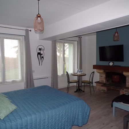 Bed and Breakfast A La Belle Etoile Mery-sur-Cher Екстер'єр фото